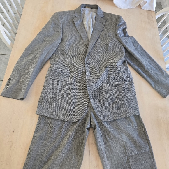 Brooks Brothers Classic Gray Suit - Picture 4 of 13